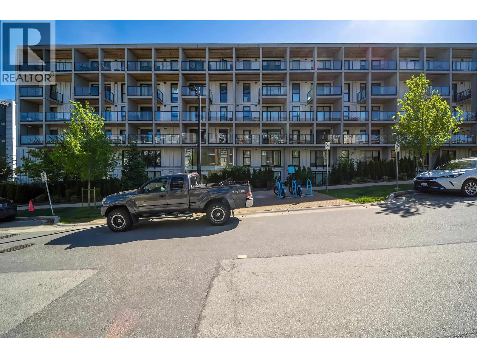 307 9888 UNIVERSITY CRESCENT, Burnaby, British Columbia