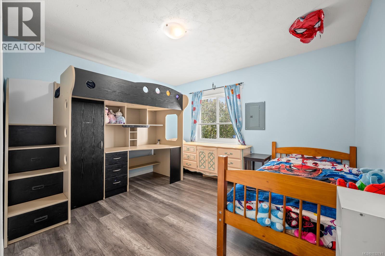 961 Greenwood St, Campbell River, British Columbia  V9W 3C2 - Photo 4 - 1032741