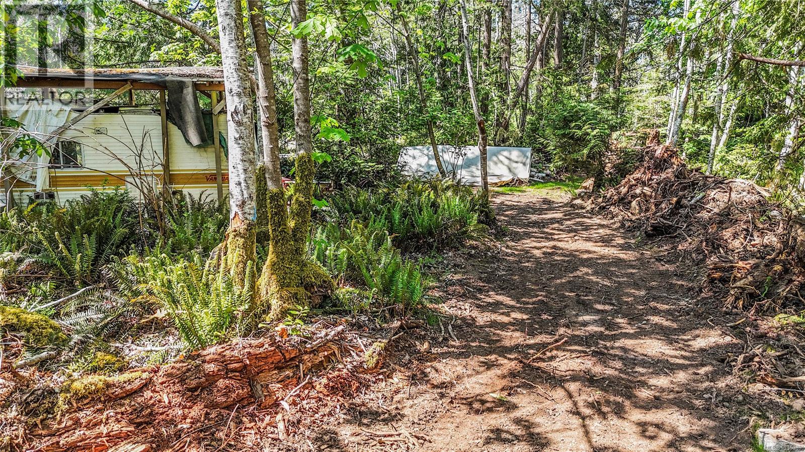 3250 Gunpowder Trail, Hornby Island, British Columbia  V0R 1Z0 - Photo 61 - 1036089
