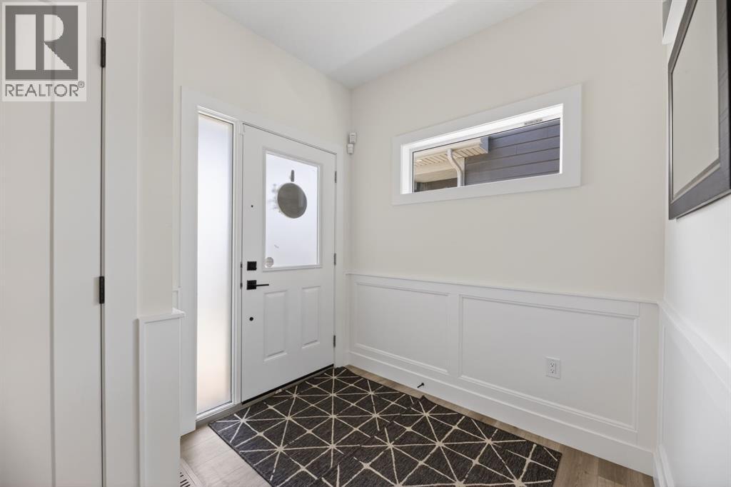 806 Mandalay Boulevard, Carstairs, Alberta  T0M 0N0 - Photo 4 - A2306627