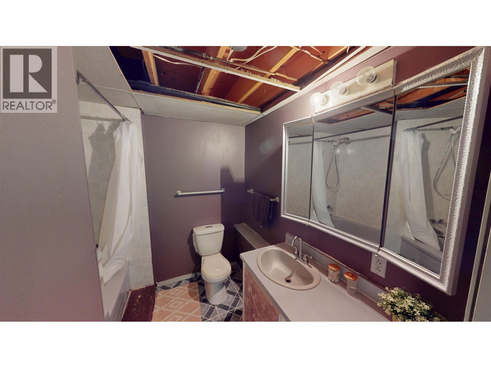 9219 103 Avenue, Fort St. John, British Columbia  V1J 2G6 - Photo 31 - R3081355