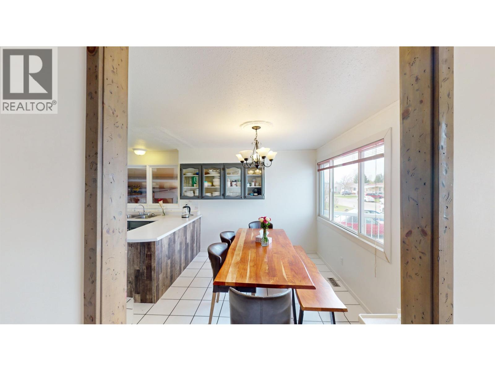 9219 103 Avenue, Fort St. John, British Columbia  V1J 2G6 - Photo 6 - R3081355