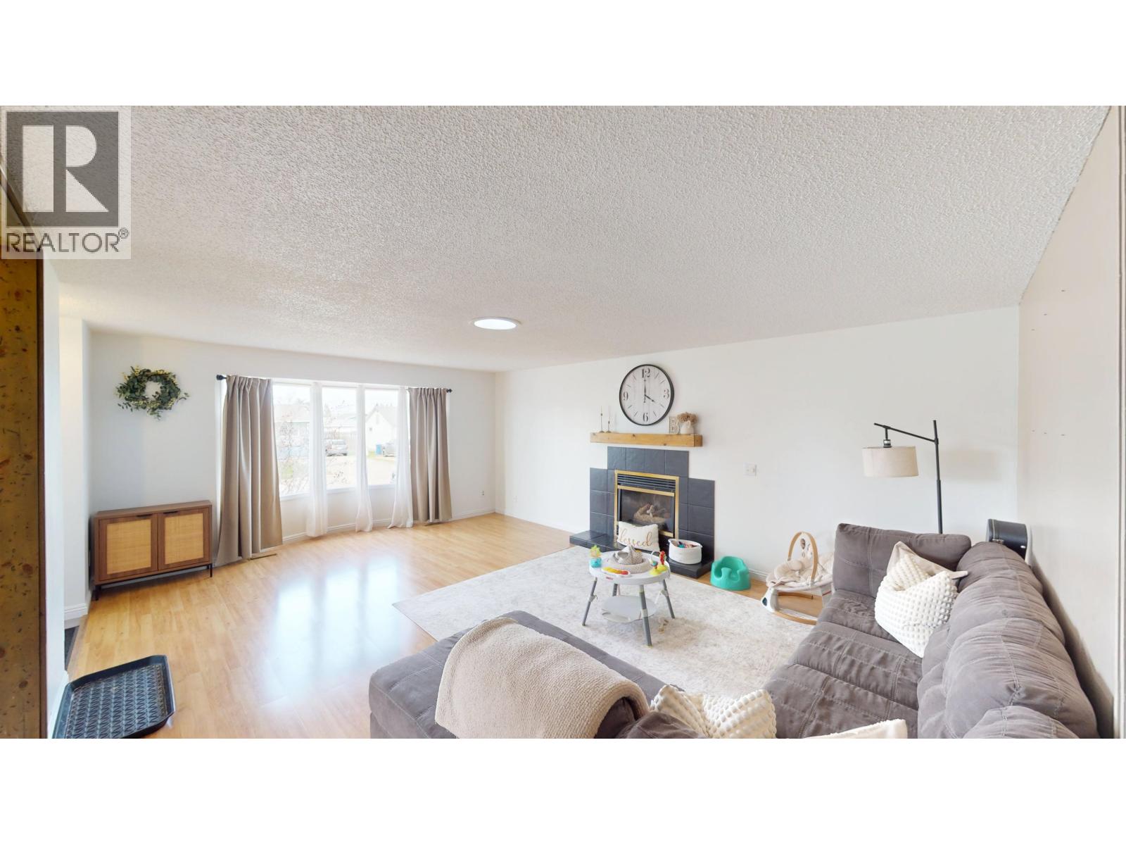 9219 103 Avenue, Fort St. John, British Columbia  V1J 2G6 - Photo 5 - R3081355