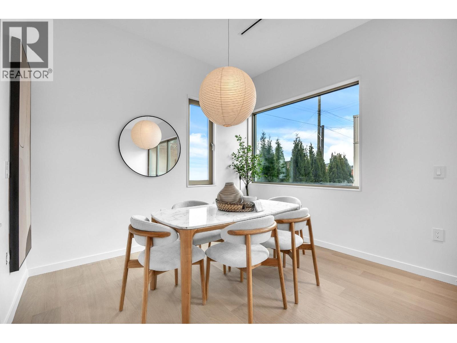 2 2915 E 5th Avenue, Vancouver, British Columbia  V5M 1N6 - Photo 12 - R3101017