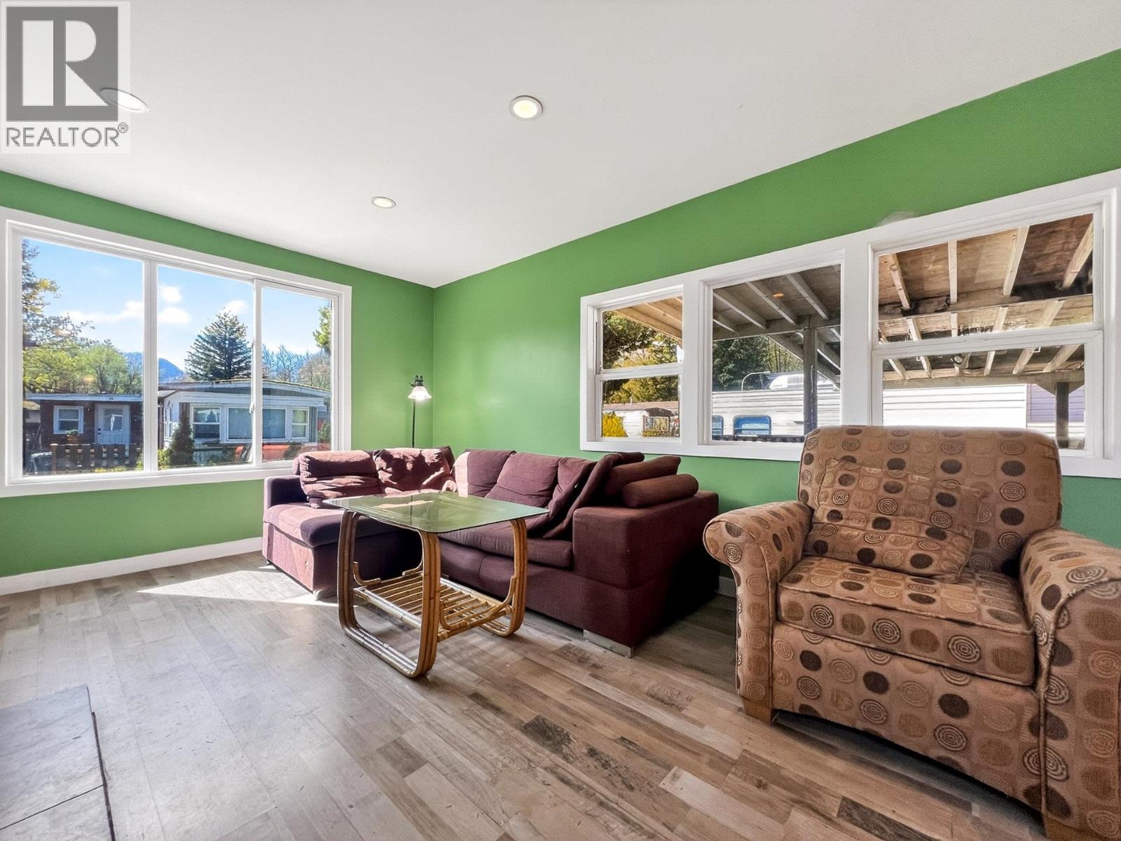39 40157 Government Road, Squamish, British Columbia  V0N 1T0 - Photo 2 - R3113661