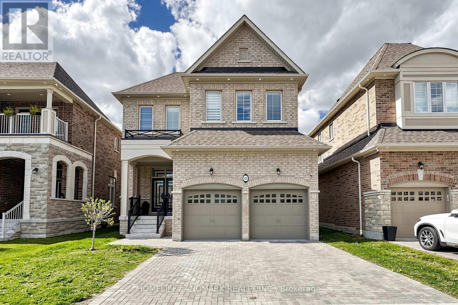 45 MORLEY CRESCENT, Whitby, Ontario