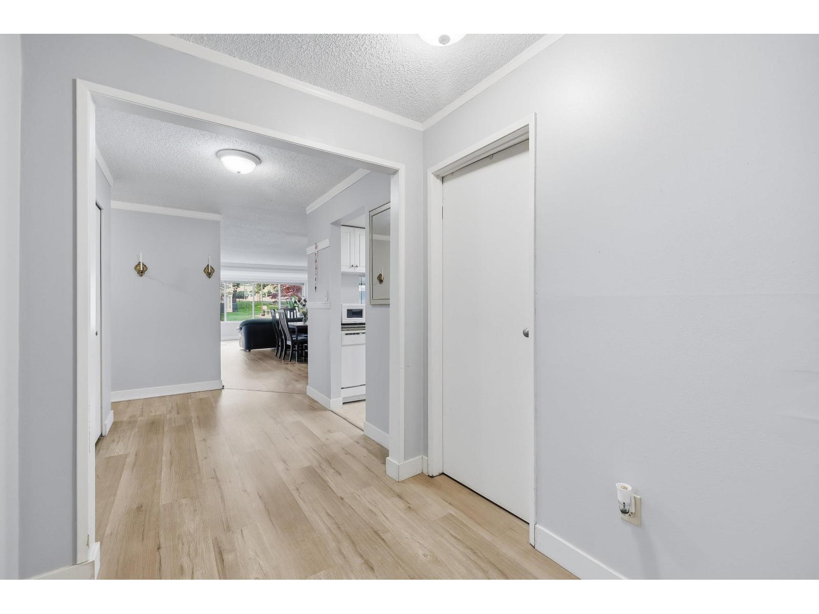101 9635 121 Street, Surrey, British Columbia  V3V 7L8 - Photo 5 - R3121690