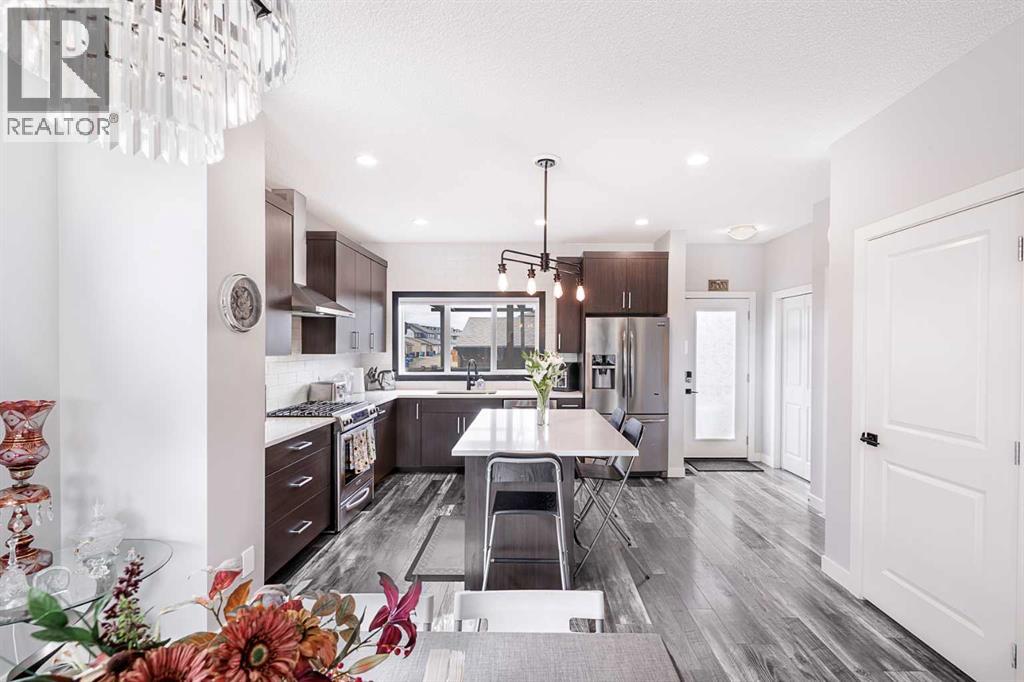 134 Walgrove Drive SE, Calgary, Alberta  T2X 2H6 - Photo 6 - A2298427
