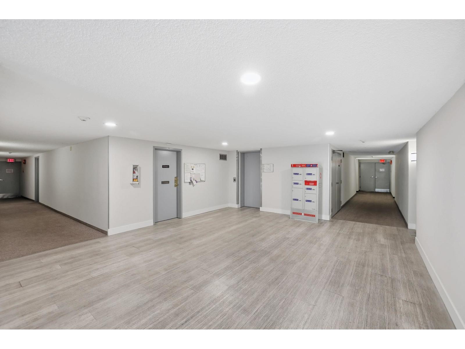 101 9635 121 Street, Surrey, British Columbia  V3V 7L8 - Photo 3 - R3121690