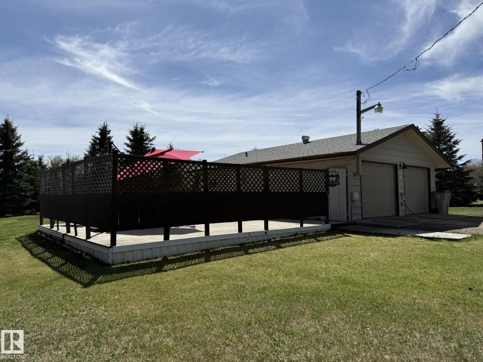 38 Lakeshore DR, rural wetaskiwin county, Alberta