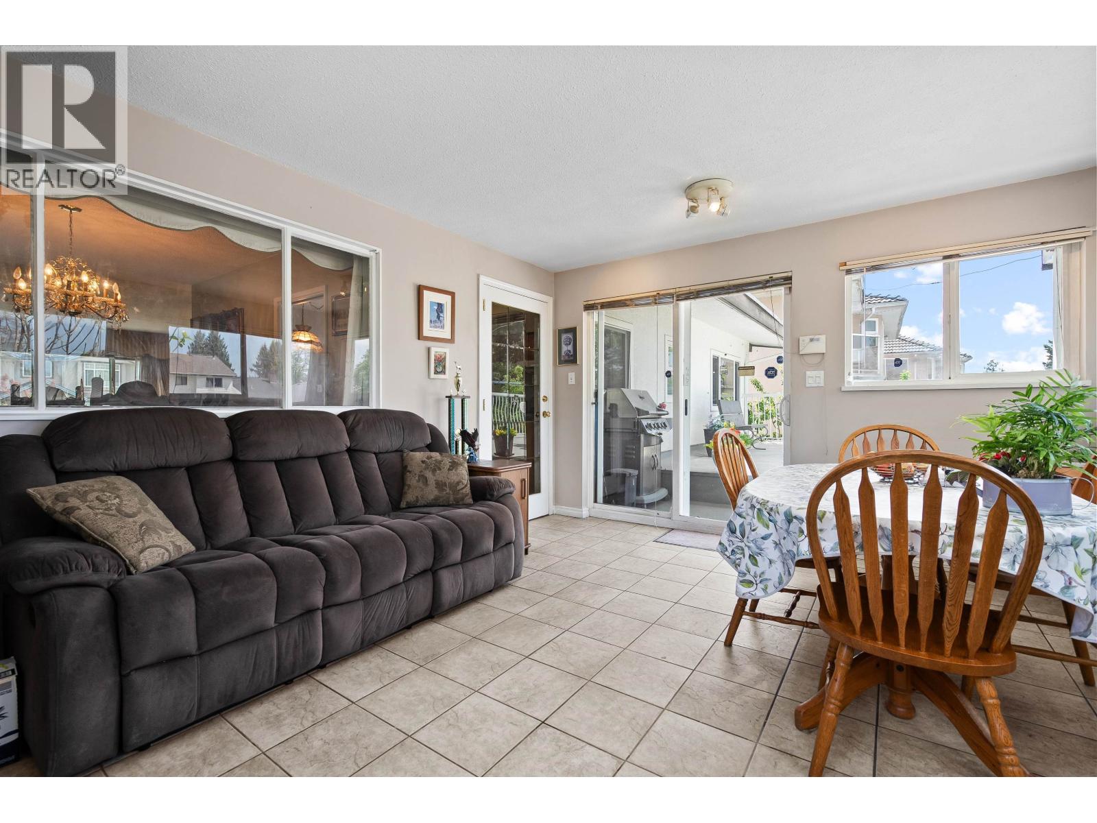 6949 Jubilee Avenue, Burnaby, British Columbia  V5J 4B4 - Photo 22 - R3123498