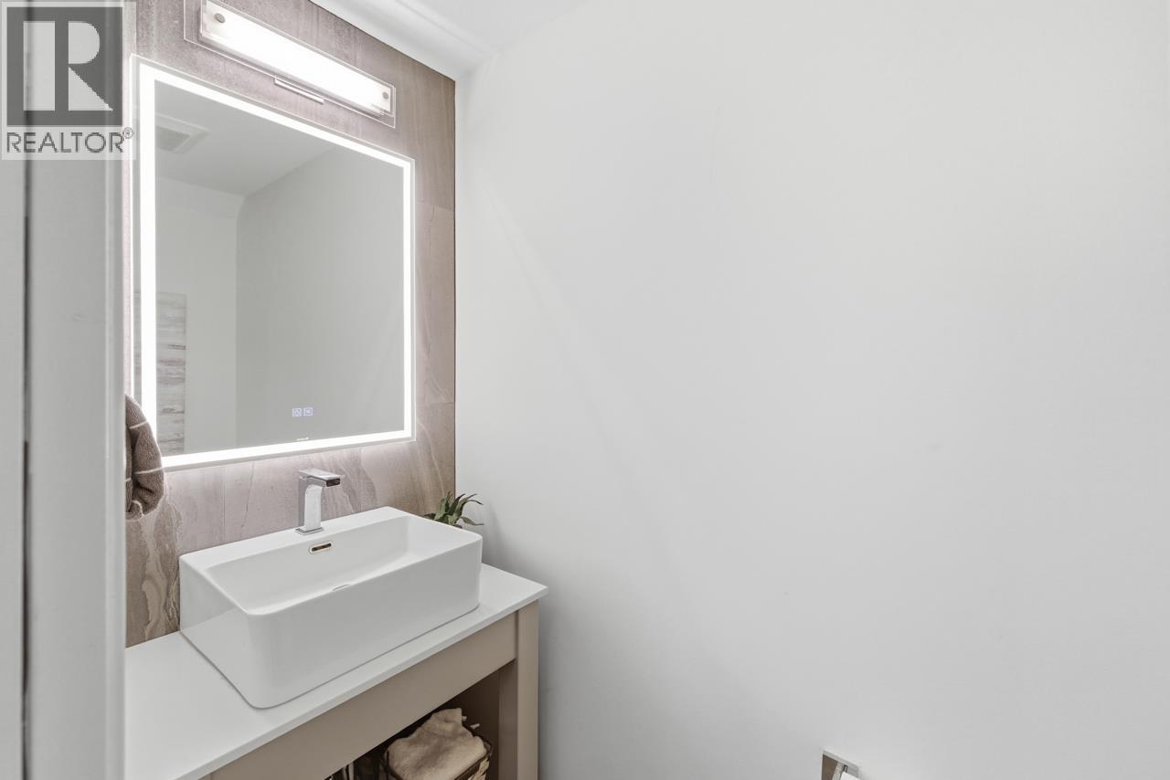 20 3428 Adanac Street, Vancouver, British Columbia  V5K 5H5 - Photo 7 - R3109632