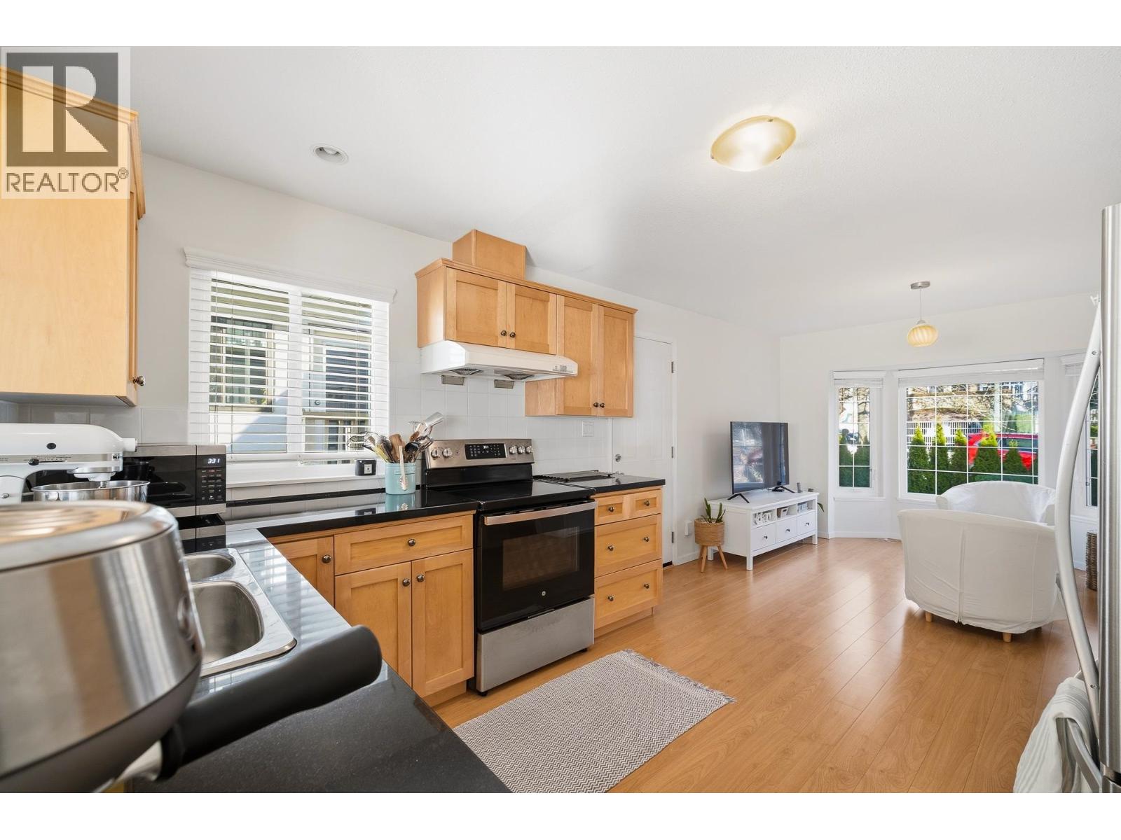 1309 Mahon Avenue, North Vancouver, British Columbia  V7M 2S2 - Photo 11 - R3123393