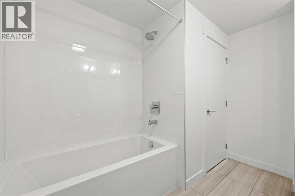 121, 15 Aspenmont Heights SW, Calgary, Alberta  T3H 0E3 - Photo 31 - A2289784