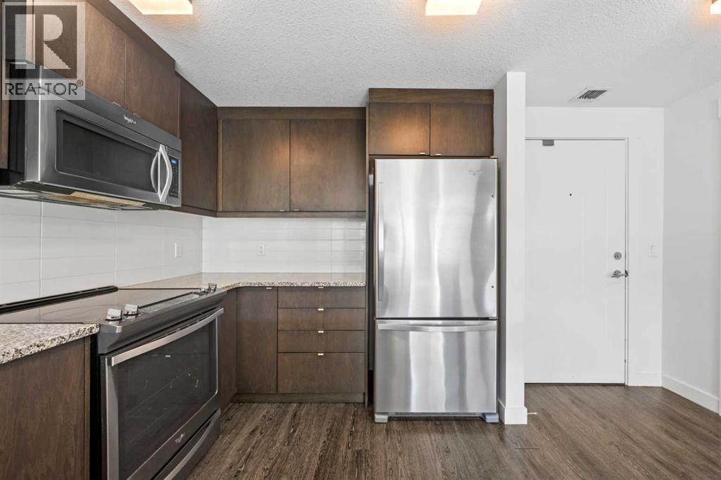 121, 15 Aspenmont Heights SW, Calgary, Alberta  T3H 0E3 - Photo 15 - A2289784