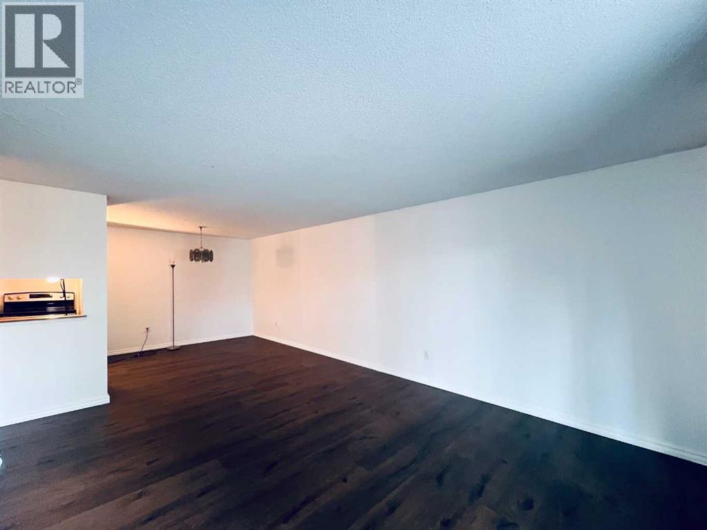 114, 550 Westwood Drive SW, Calgary, Alberta  T3E 3V6 - Photo 8 - A2310328
