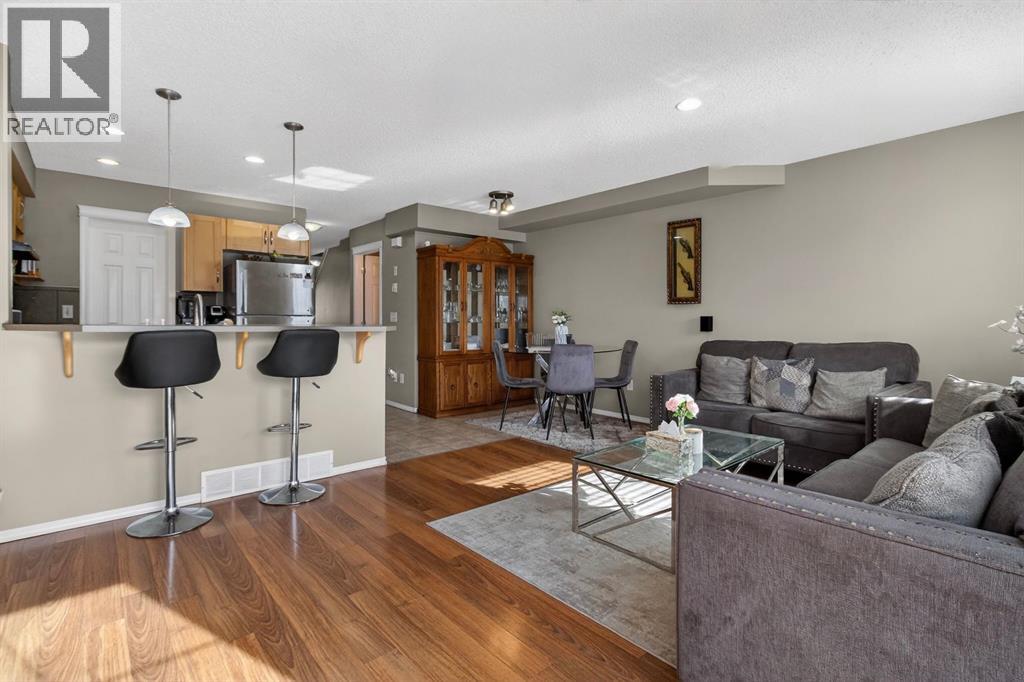 113 Country Village Lane Ne, Calgary, Alberta  T3K 0E8 - Photo 13 - A2295524