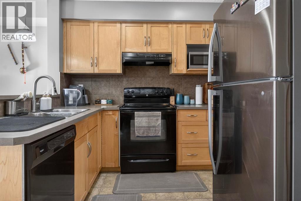 113 Country Village Lane Ne, Calgary, Alberta  T3K 0E8 - Photo 7 - A2295524