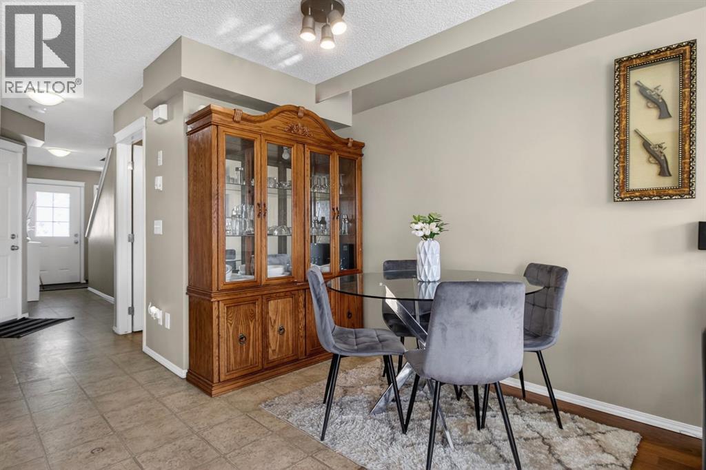 113 Country Village Lane Ne, Calgary, Alberta  T3K 0E8 - Photo 6 - A2295524