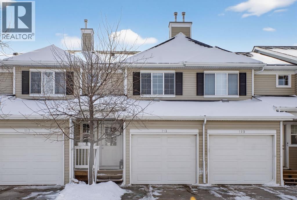 113 Country Village Lane NE, Calgary, Alberta