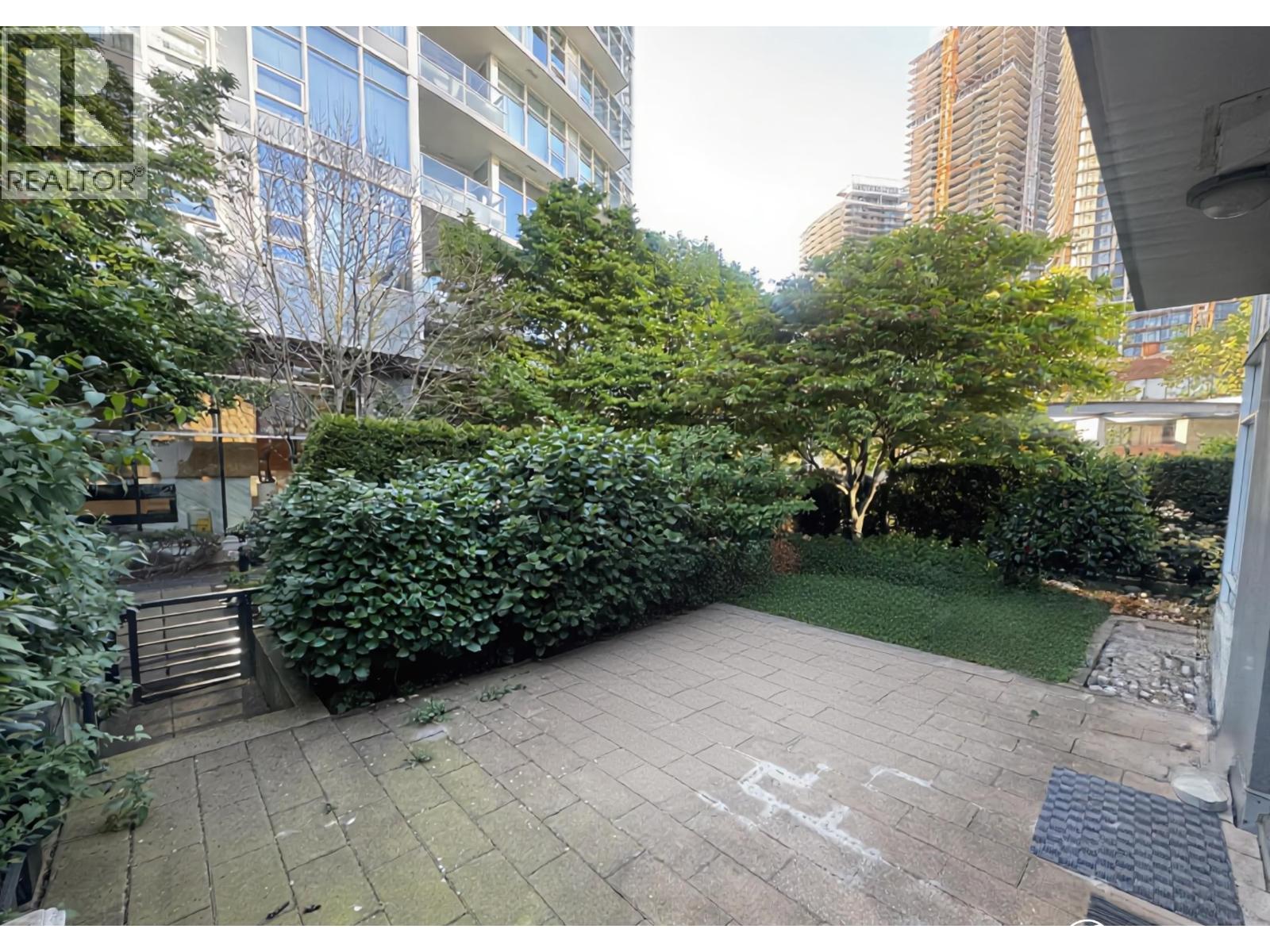 6515 Nelson Avenue, Burnaby, British Columbia V5H 0C2 - Photo 16 - R3122998