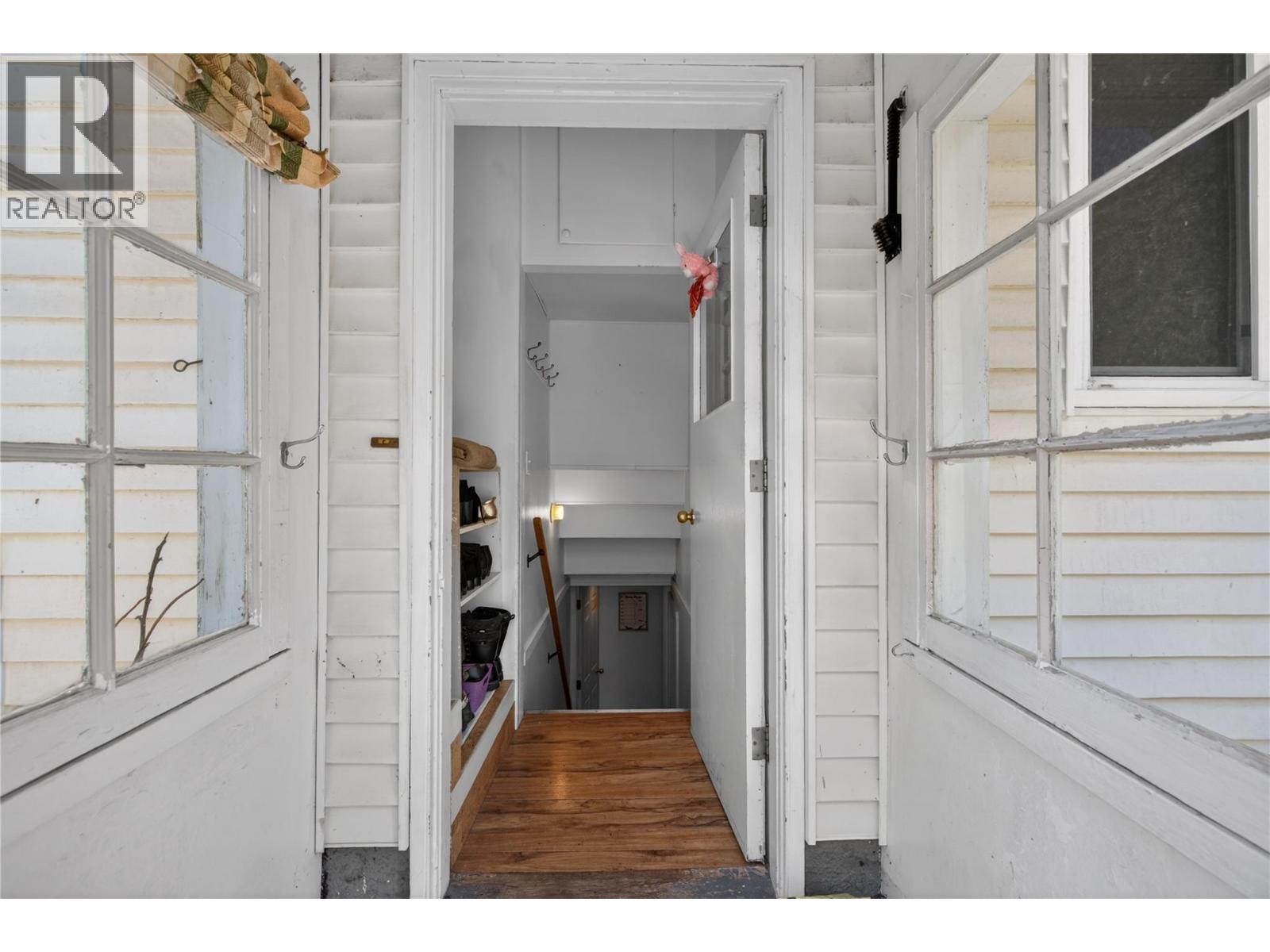902 Gore Street, Nelson, British Columbia  V1L 5C9 - Photo 25 - 10387403