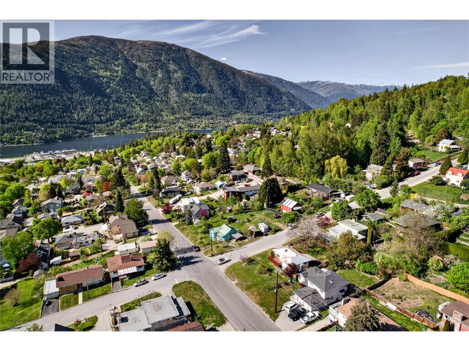 902 Gore Street, Nelson, British Columbia  V1L 5C9 - Photo 52 - 10387403