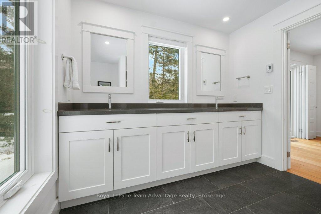 18 Ferris Road, Seguin, Ontario  P2A 2W8 - Photo 25 - X12897128