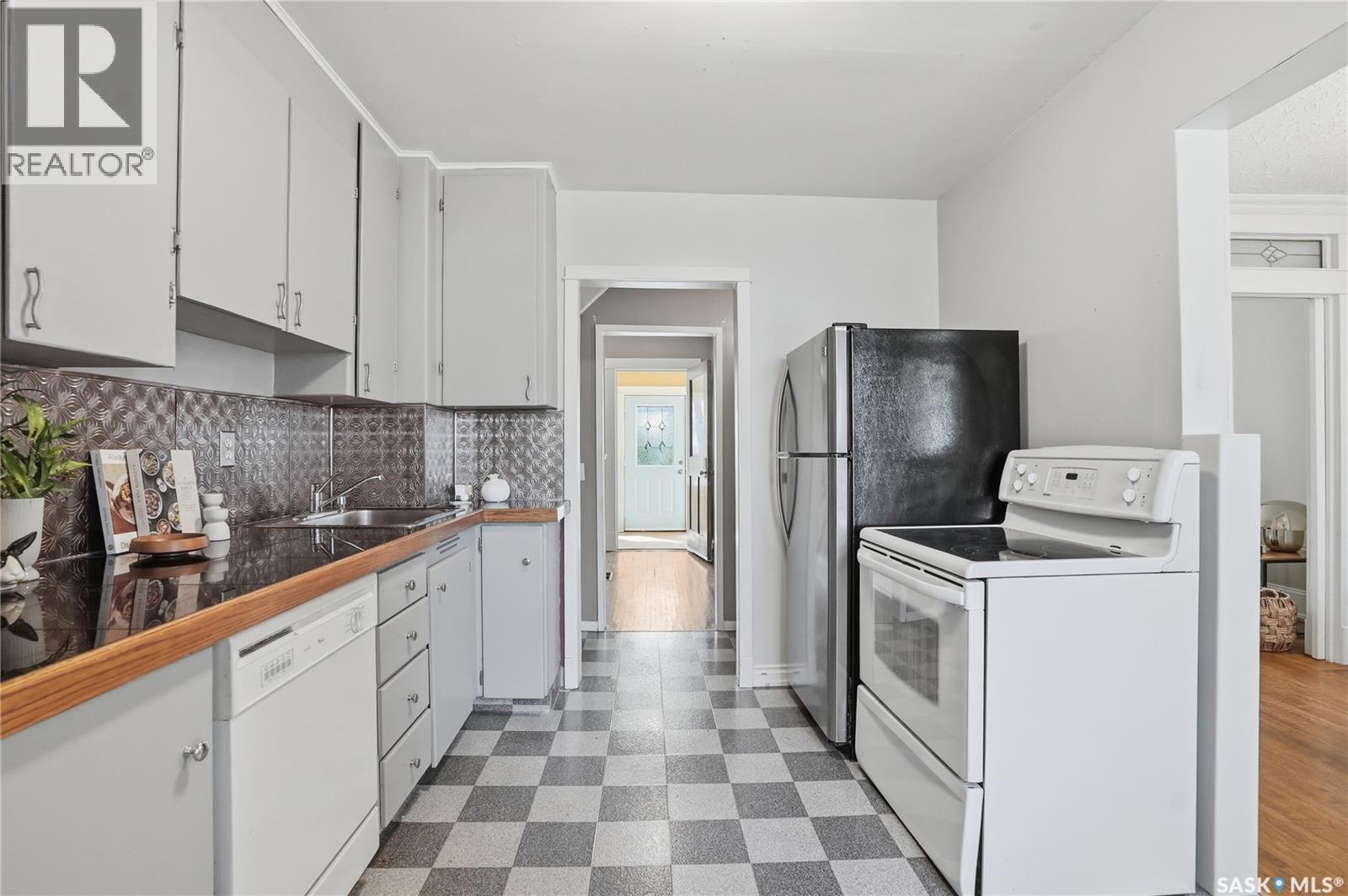 1715 Coy Avenue, Saskatoon, Saskatchewan  S7M 0H8 - Photo 24 - SK035871