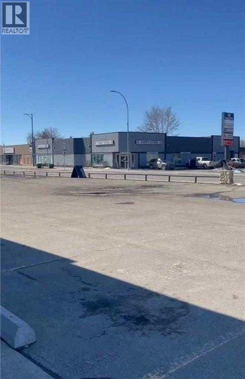 106 Centre Street SE, High River, Alberta  T1V 2B8 - Photo 8 - A2294868