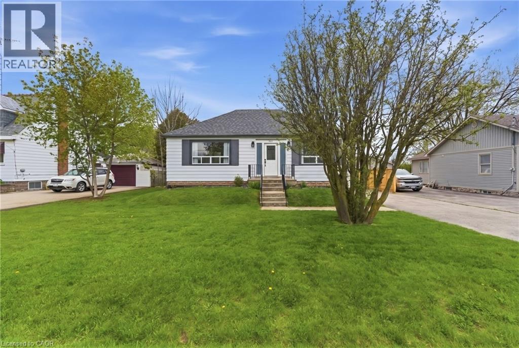 101 Corman Avenue, Stoney Creek, Ontario  L8G 3W3 - Photo 2 - 40826739