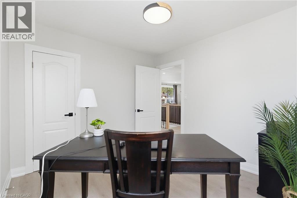 101 Corman Avenue, Stoney Creek, Ontario  L8G 3W3 - Photo 23 - 40826739