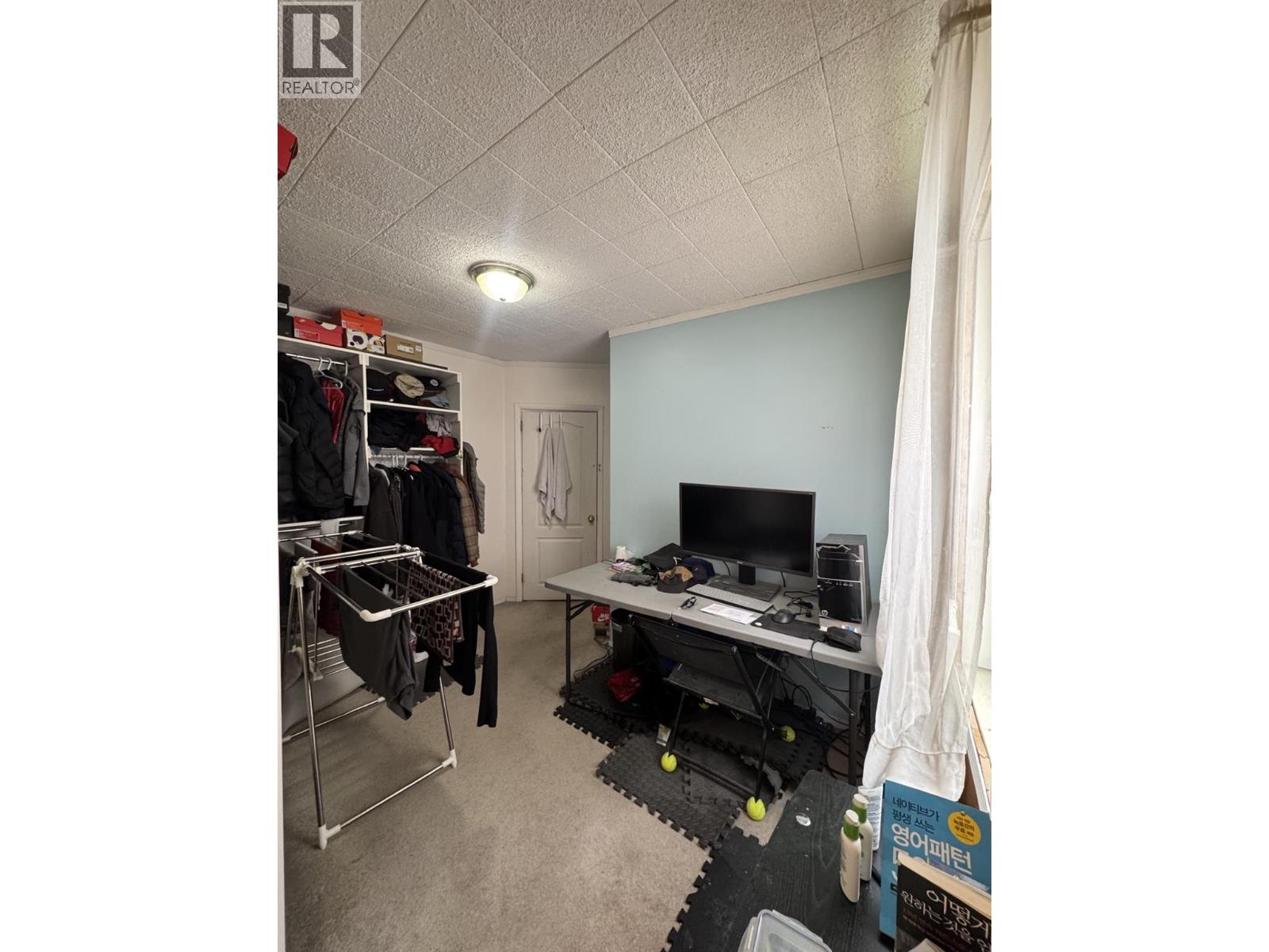 315 11th Avenue S, Cranbrook, British Columbia  V1C 2P7 - Photo 10 - 10386878