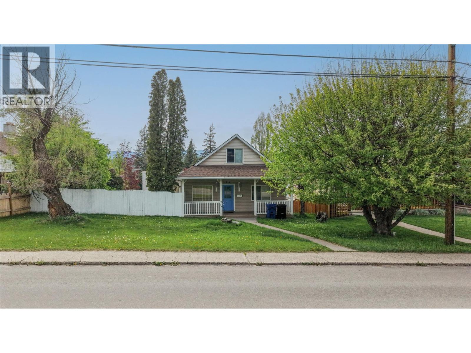 315 11th Avenue S, Cranbrook, British Columbia  V1C 2P7 - Photo 24 - 10386878