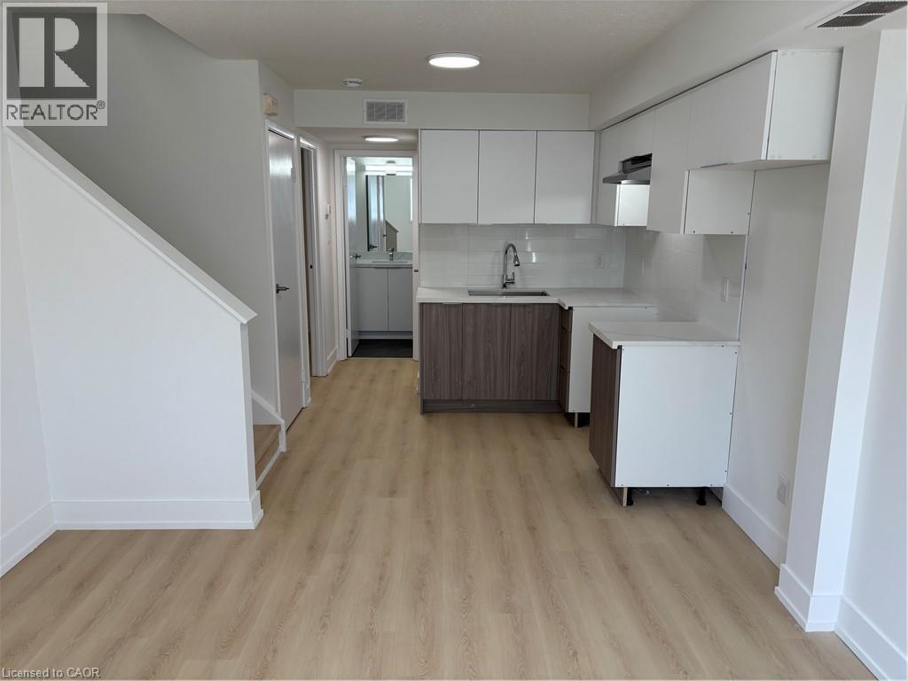 144 W Highland Road W Unit# 25, Kitchener, Ontario  N2M 3B8 - Photo 8 - 40830202