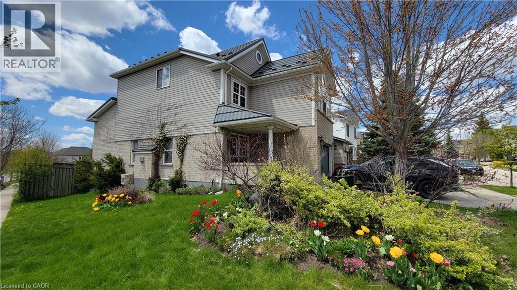 777 Karlsfeld Road, Waterloo, Ontario  N2T 2X2 - Photo 2 - 40830187