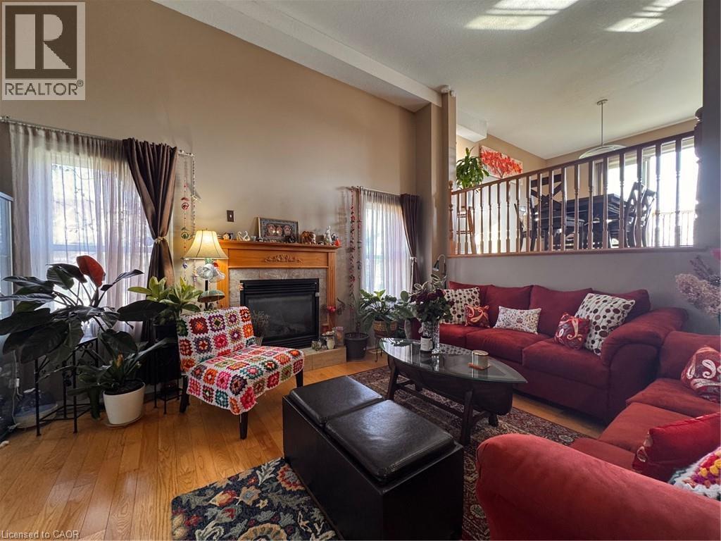 777 Karlsfeld Road, Waterloo, Ontario  N2T 2X2 - Photo 5 - 40830187