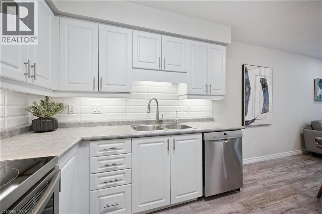 85 Bankside Drive Unit# K61, Kitchener, Ontario  N2N 3M4 - Photo 13 - 40830005