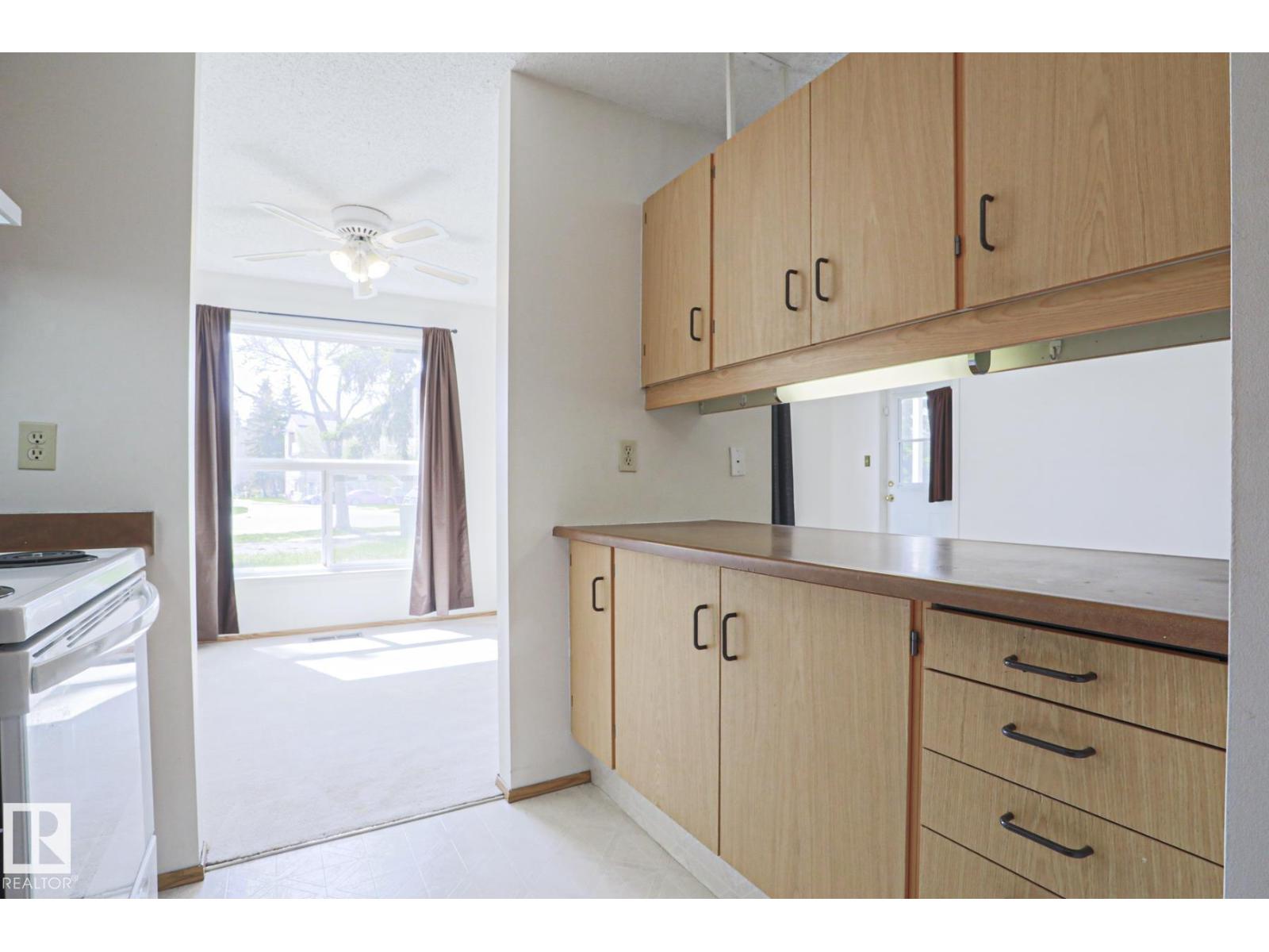Unknown Address, ,     - Photo 14 - E4487557