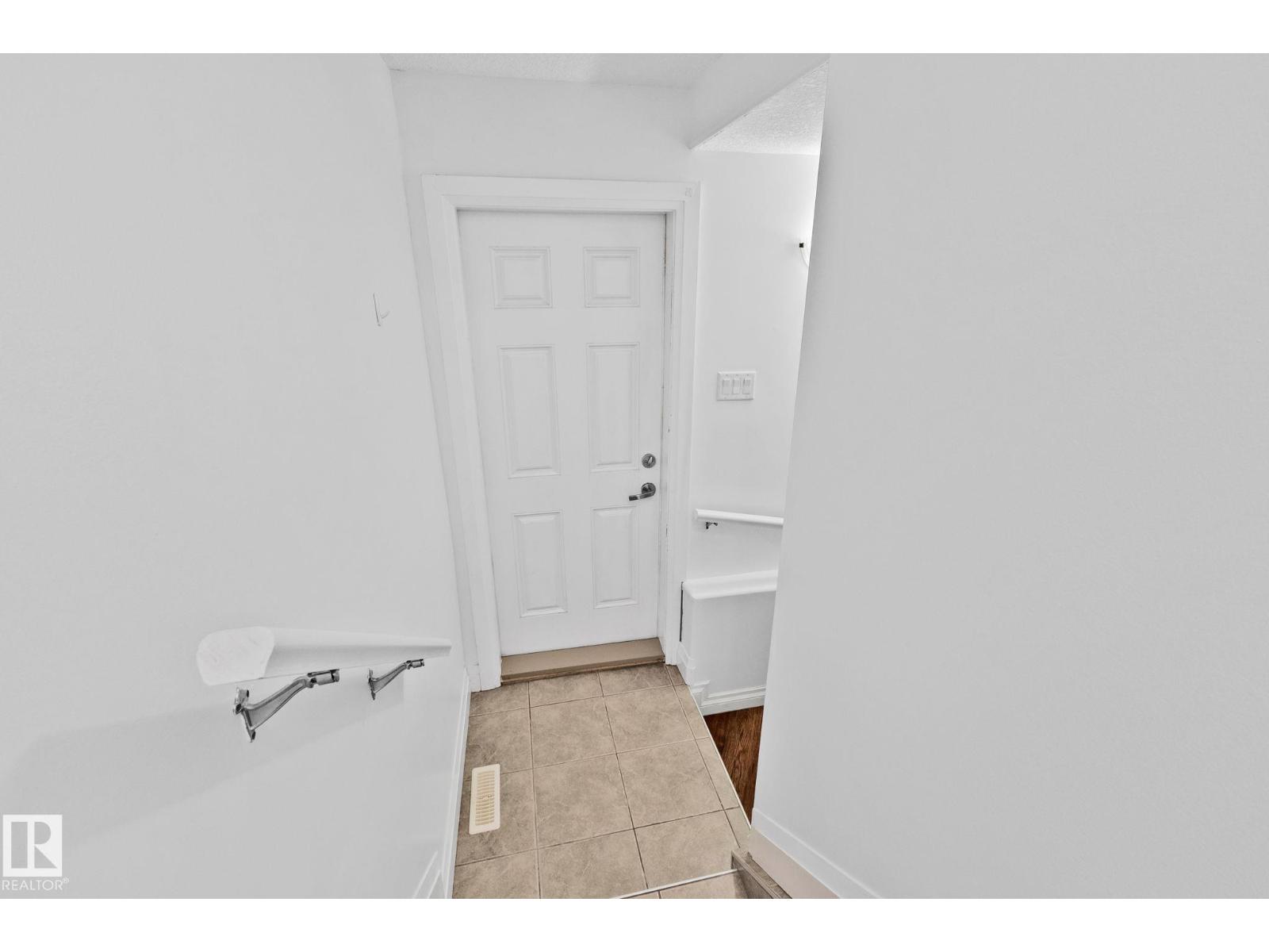 10813 66 Av Nw, Edmonton, Alberta  T6H 1Y1 - Photo 32 - E4487559
