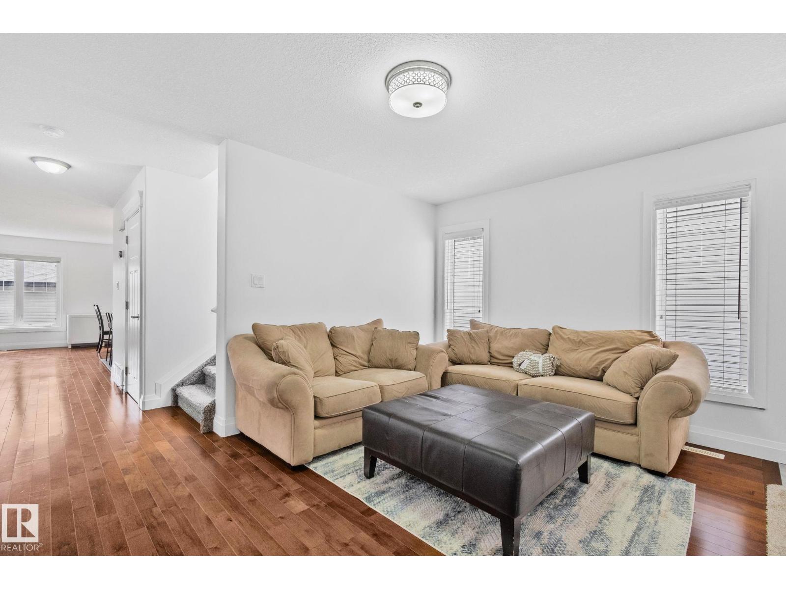 10813 66 Av Nw, Edmonton, Alberta  T6H 1Y1 - Photo 5 - E4487559