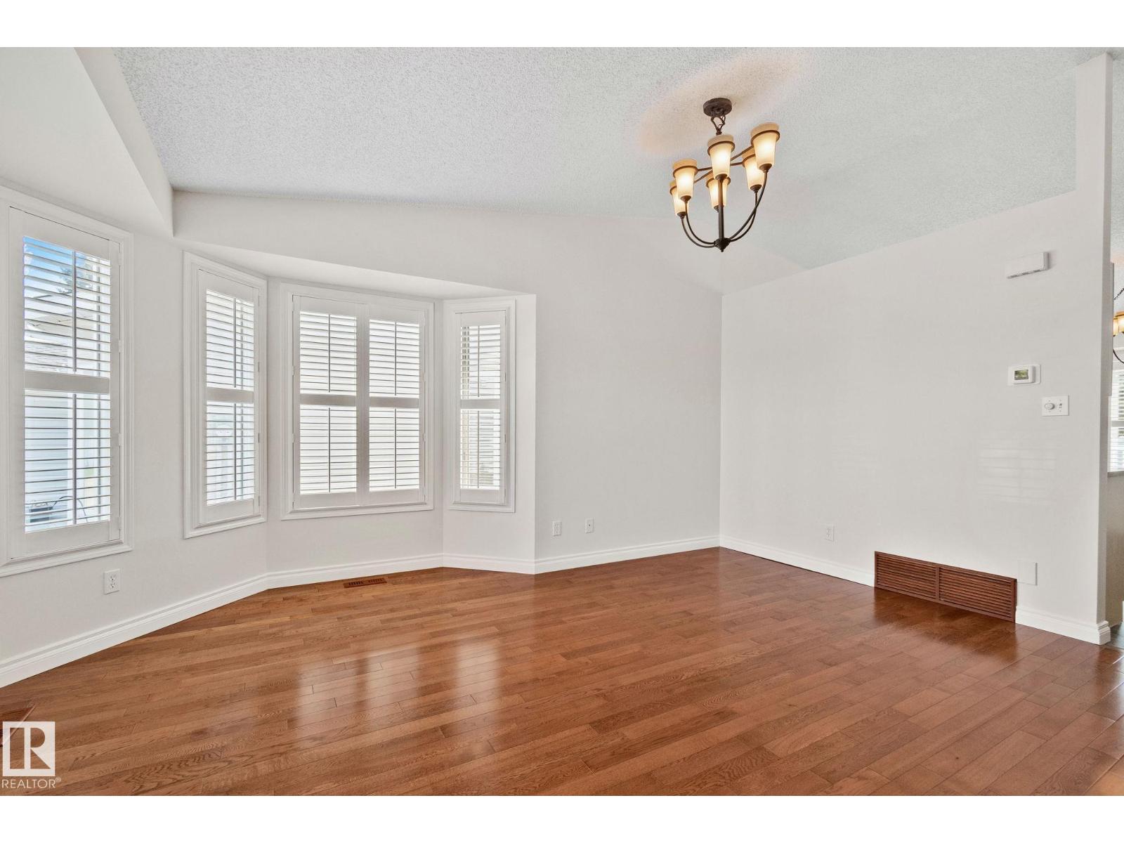 18903 70 Av Nw, Edmonton, Alberta  T5T 5E1 - Photo 5 - E4487560