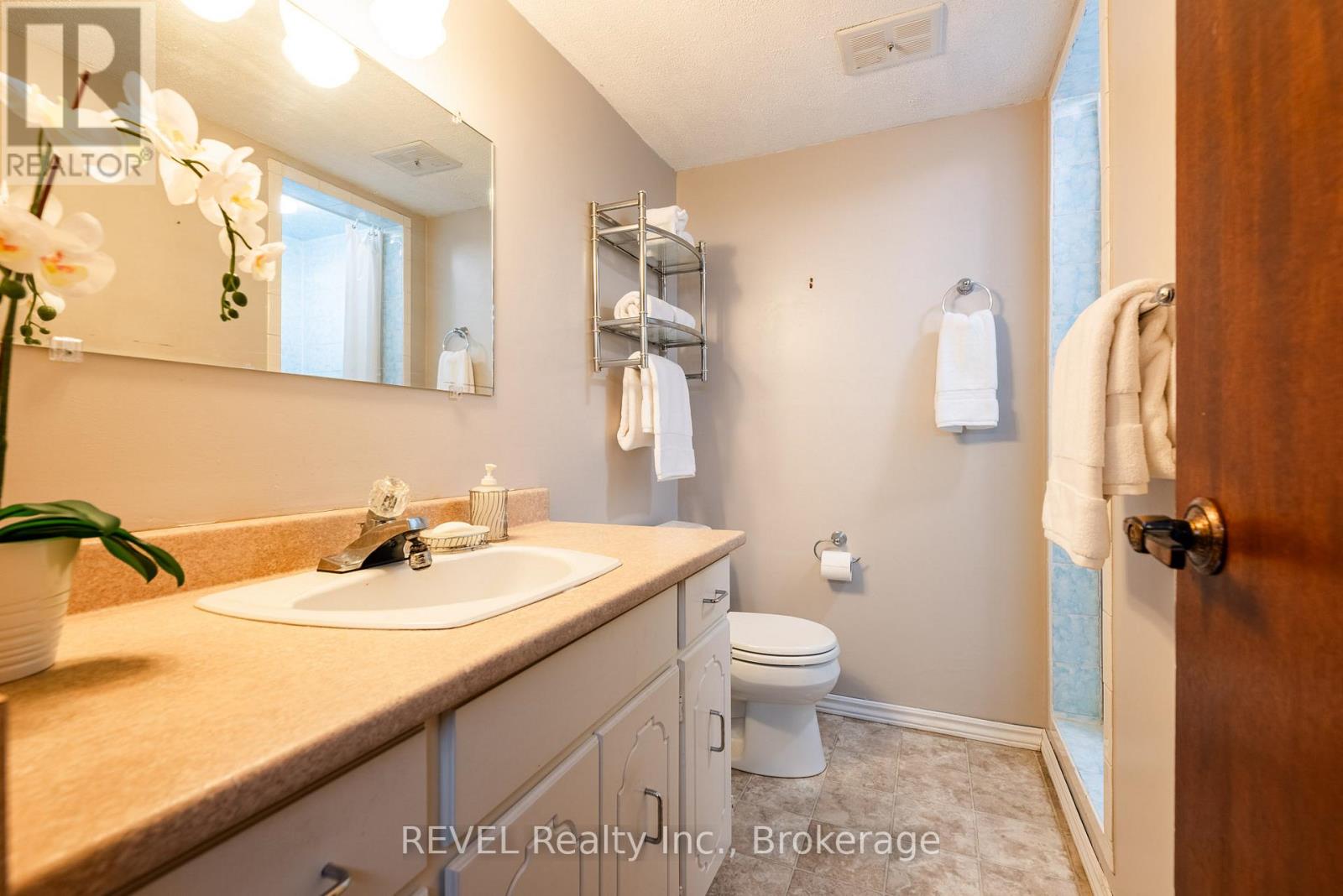 6 Harcove Street, St. Catharines, Ontario  L2N 1W8 - Photo 31 - X13124470