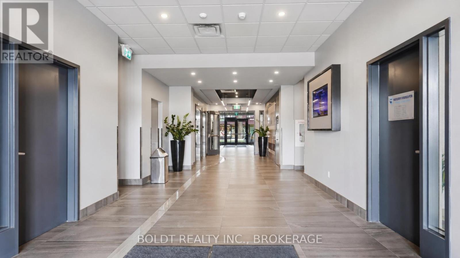 508 - 300g Fourth Avenue, St. Catharines, Ontario  L2S 0E6 - Photo 3 - X13096224