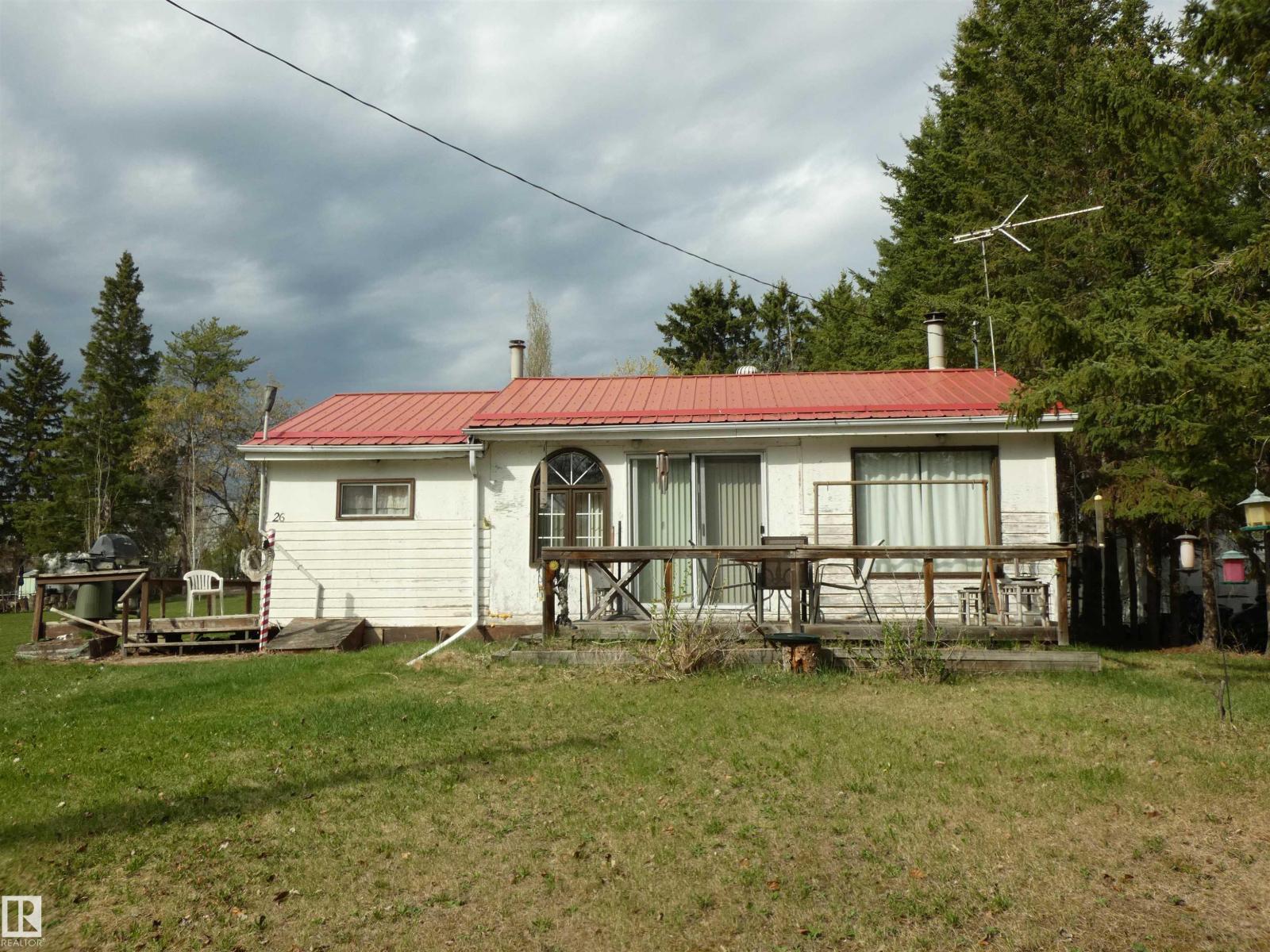 706 Meadow Av, Rural Barrhead County, Alberta  T0E 1A0 - Photo 2 - E4487555