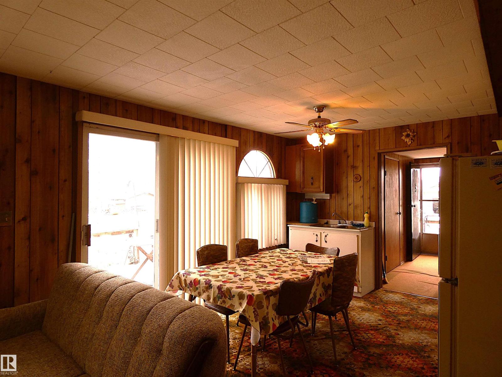 706 Meadow Av, Rural Barrhead County, Alberta  T0E 1A0 - Photo 22 - E4487555