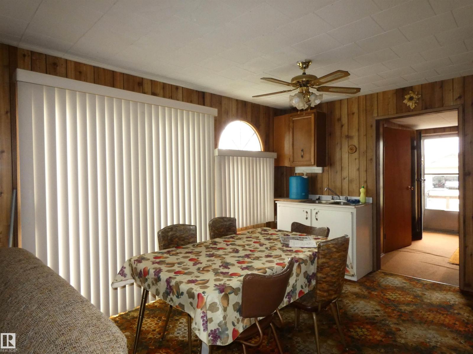 706 Meadow Av, Rural Barrhead County, Alberta  T0E 1A0 - Photo 27 - E4487555