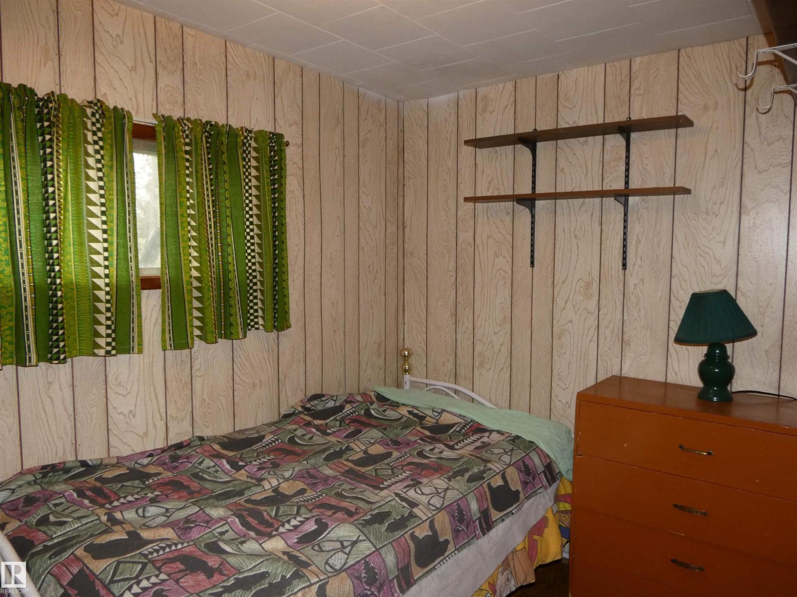 706 Meadow Av, Rural Barrhead County, Alberta  T0E 1A0 - Photo 31 - E4487555