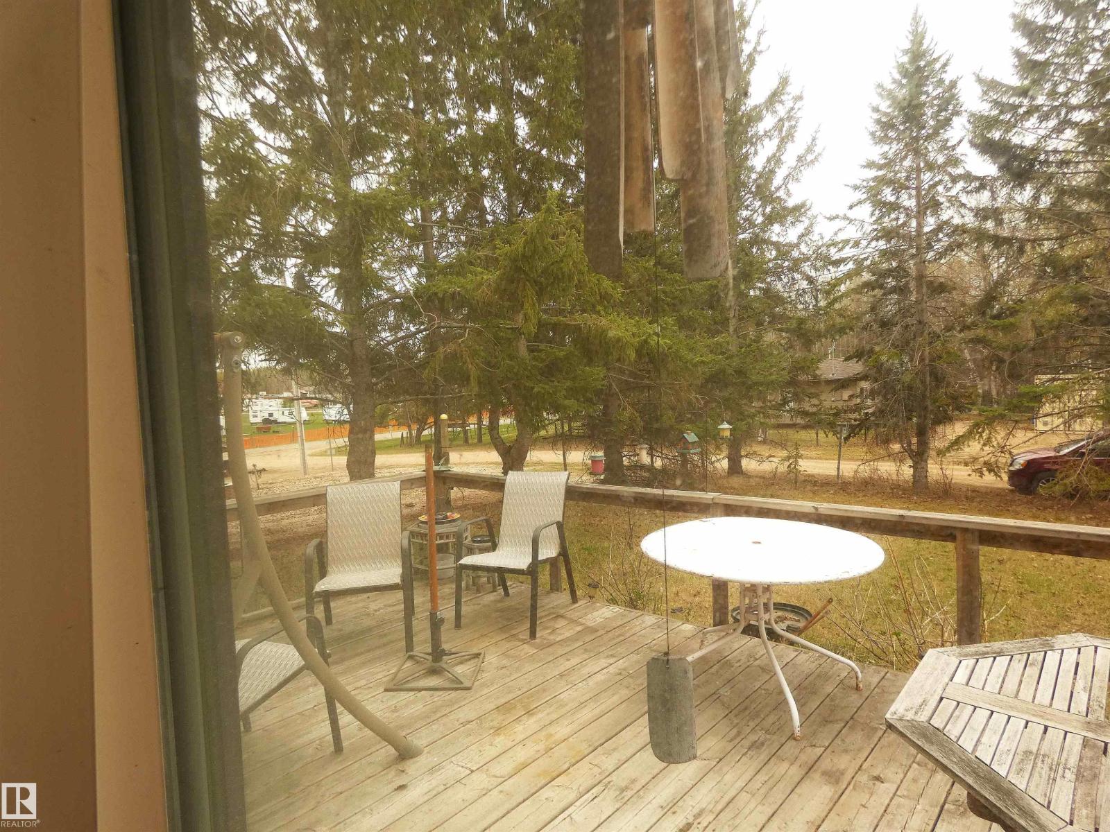 706 Meadow Av, Rural Barrhead County, Alberta  T0E 1A0 - Photo 35 - E4487555