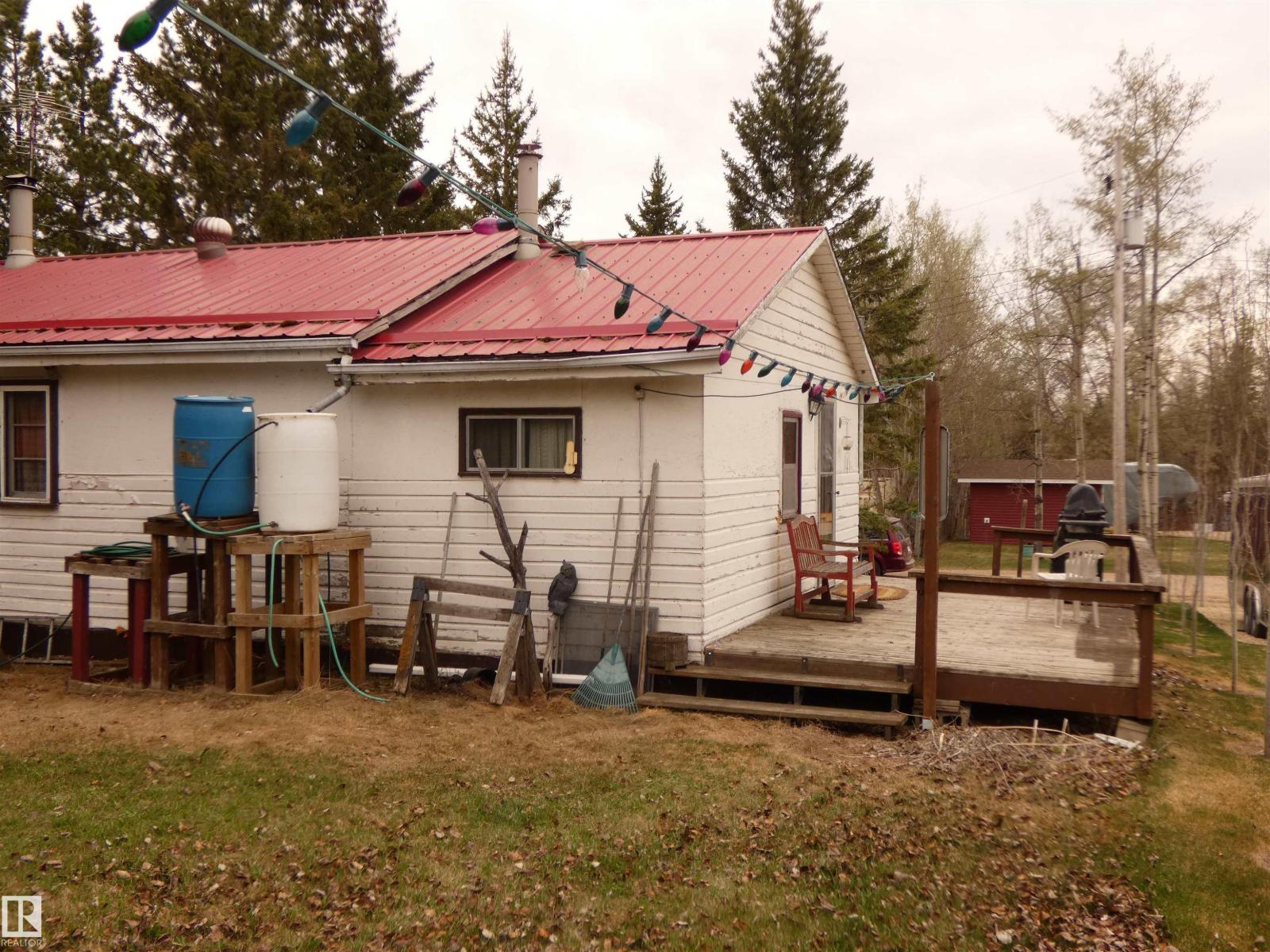 706 Meadow Av, Rural Barrhead County, Alberta  T0E 1A0 - Photo 38 - E4487555